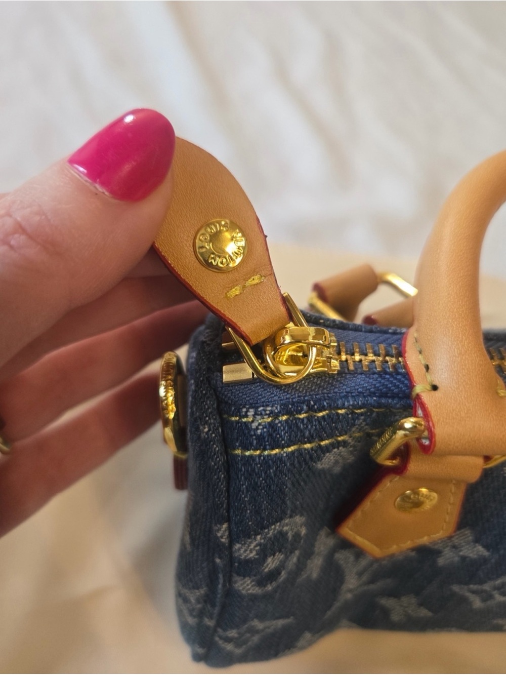 Luxury Fashion Denim Mini Speedy Bag in Blue with Tan Trim - Picture 5 of 16